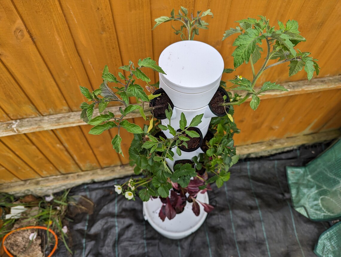 Hydroponic Tower Basic Kit - 30 Plant Capacity